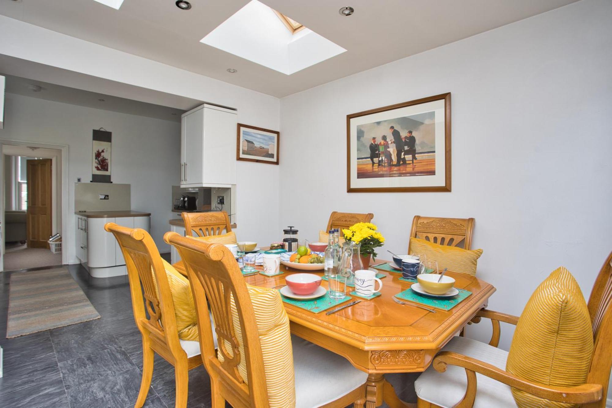 Spacious Seaside Escape In The Heart Of Deal, 4 Mins From The Beach Exterior foto
